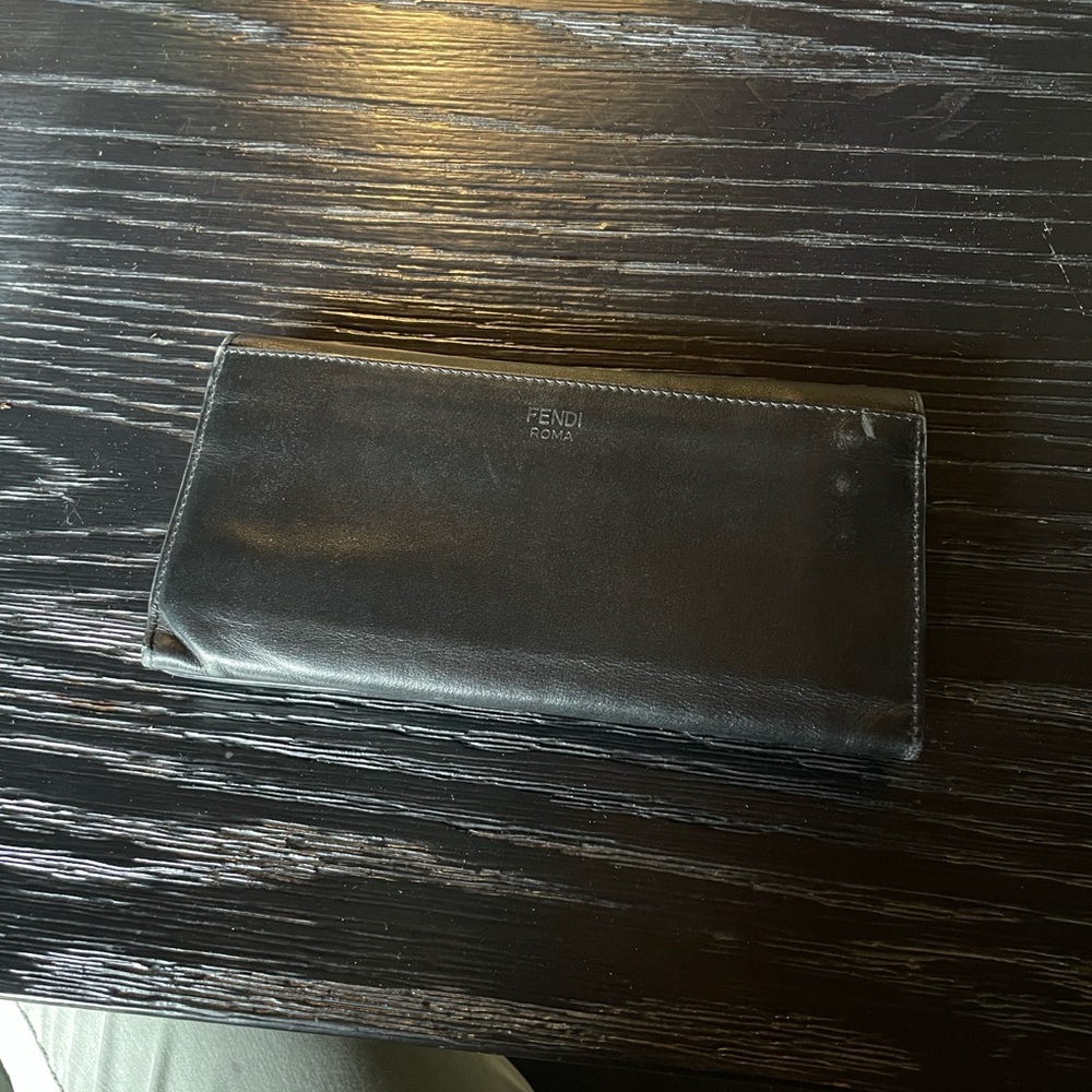 🛑NO TOUCHY SOLD🛑Fendi Monster Long Wallet! - Picture 4 of 13